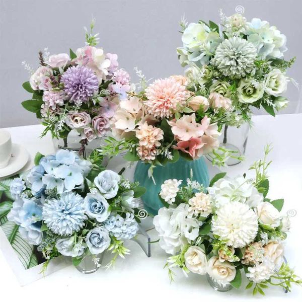 Faux Floral Greenery Heißer Verkauf 1 Stück mehrfarbige gemischte Blume schöne rosa künstliche Blume Hortensie Seide gefälschter Blumenstrauß für Familienhochzeit Dezember YQ240125