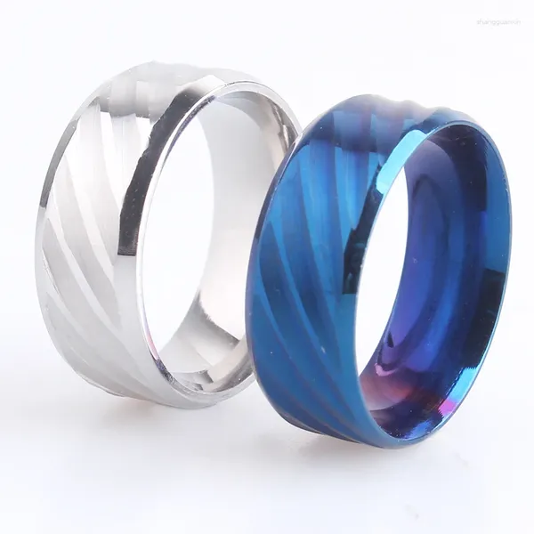 Anéis de cluster casamento 8mm cor prata azul escovado listra oblíqua 316l aço inoxidável para homens mulheres atacado