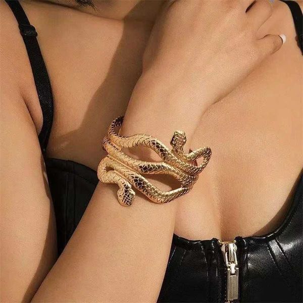 Armreif Vintage Ägypten Swirl Schlange Arm Manschette Armbinde Armband Große Breite Armreif Armbänder für Frauen Manschette Indische Anime Männer Mode Schmuck 240125