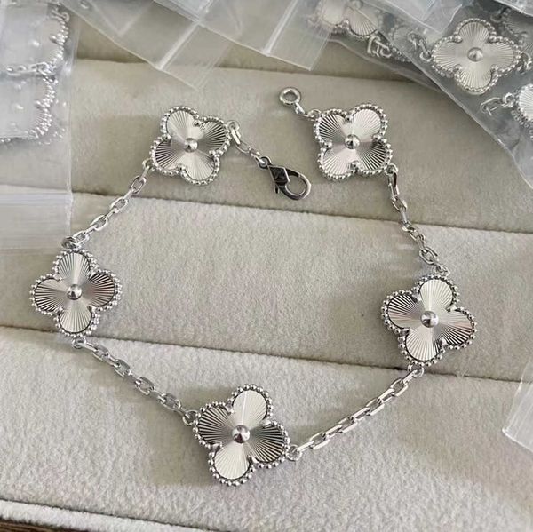 Designer Van cl-ap Fanjia High Edition Four Leaf Grass Laser Five Flower Armband S925 Pure Silver Diamond Car Live-Übertragung