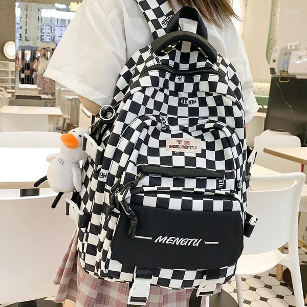 Sacos escolares Preto Estudantes Mochila Nylon Pano Xadrez Carta Impressão Multi Bolso Grandes Amantes Mochilas Kawaii Pingente Meninas Mochila