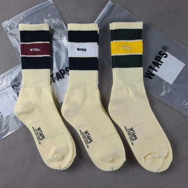 Herrensocken, verkauft von 3 Paaren/Los – 2023 Herren Damen WTAPS hoher Schlauch, komplett aus Baumwolle, verdickter Handtuchboden, Sport-Trend-Arbeitssocken WZ62 T240126