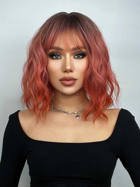 Parrucche Cosplay Parrucca sintetica Bob corto Ombre Parrucche per capelli rosa onda d'acqua per donne nere con frangia Cosplay Lolita Capelli naturali resistenti al calore