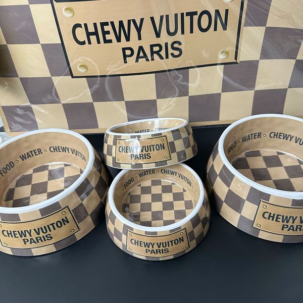 Designer Brown Checkered Pet Bowl Classic Letter Logo Cat Dog Soundmaking toys Meal Mat Water Bowl Pet supplies set