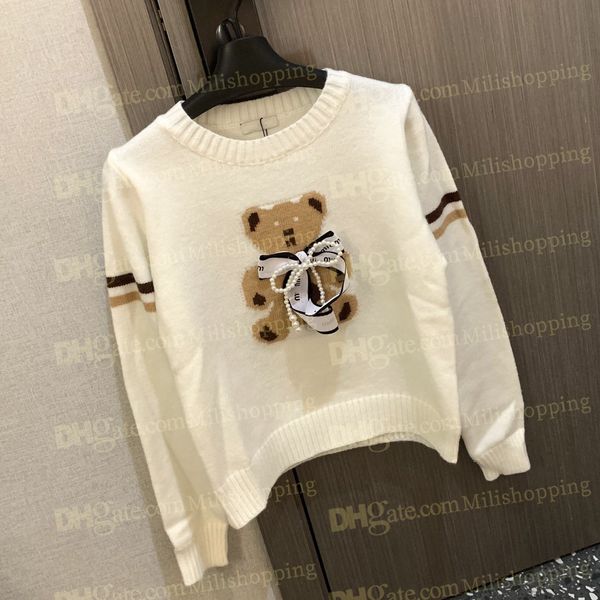 24ss bayan tasarımcı örgü kazak ayı yay örgü sweater inci üstleri yumuşak giysiler