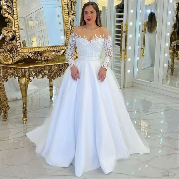 Abiti da sposa linea A con collo trasparente 2024 Applicazioni in pizzo con abito da sposa in rilievo Gonna gonfia e pieghe robe de mariage