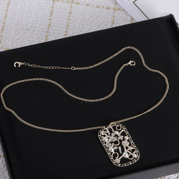 Fiori scintillanti Collana con ciondolo di diamanti Collane a catena con ciondoli Collana di moda per donna Coppia collana Gioielli regalo di nozze