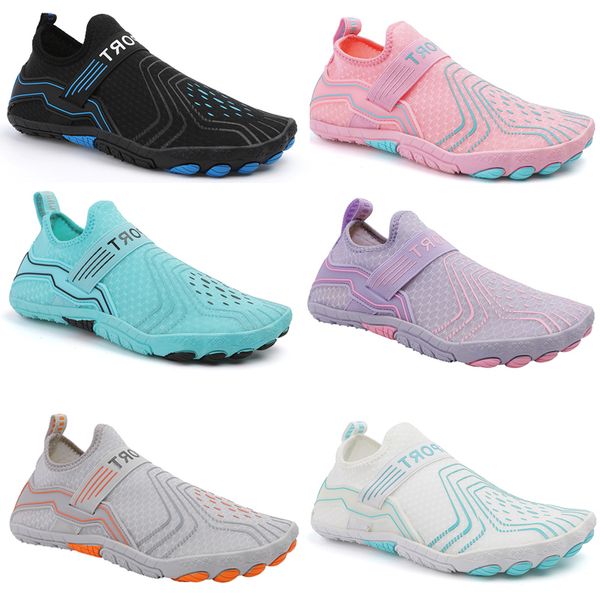 2024 Sandalen Strand Wasser Schuhe Männer Sommer Schwimmen Rot Orange Grün Blau Rosa Schwarz Lila Outdoor Mann Frauen Hausschuhe Quick Dry Aqua Flats Yoga Socke