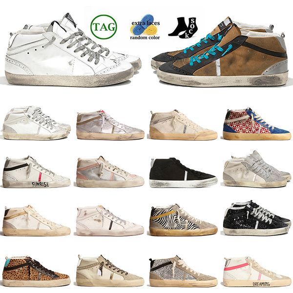 Vendita all'ingrosso Scarpe casual da donna di design da uomo Borchie dorate Pelle di zebra rosa Mid Star Italia Marca Argento Glitter Piattaforma vintage Scarpe da ginnastica fatte a mano Scarpe da ginnastica con palla piatta