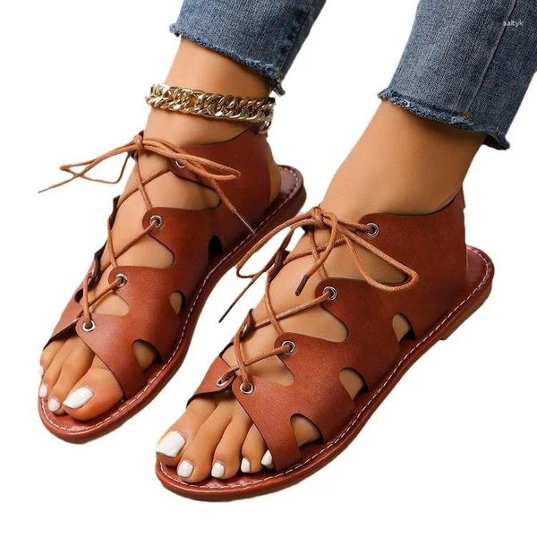 Sandalen Fashion Strap-up 2024 Off The Market Beach Wear Flache römische Schuhe Plus Size Damen 36-43