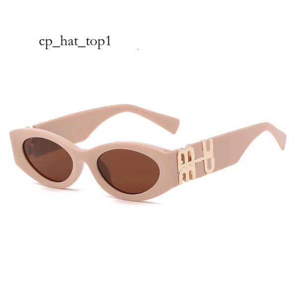 Designer Miuity Miu Sonnenbrille Persönlichkeit Spiegelbein Metall Großer Buchstabe Design Mehrfarbig Marke Miui Brille Factory Outlet Werbeartikel 6788