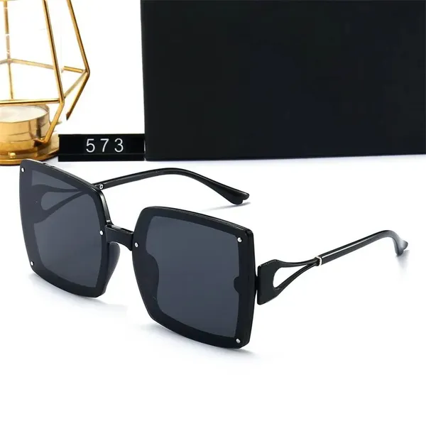 Mulheres óculos de sol para homens designer tons óculos de sol pequeno quadro cabeça mulher preto branco luxuoso vintage gafas de sol ciclo esporte mens senhora óculos de sol fa063