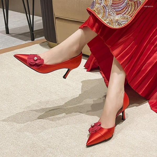 Scarpe eleganti francesi da sposa di lusso camelia tacchi alti banchetto rosso damigella d'onore bianco da donna