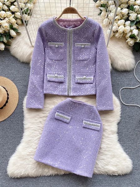 Paillettes viola di alta qualità Tweed lucido 2 pezzi Donna Autunno Temperamento francese Giacca Gonna Ufficio Piccoli abiti profumati 240118