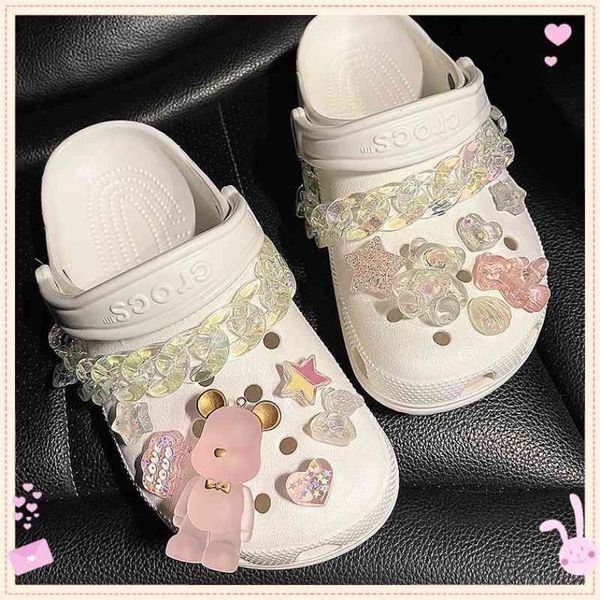 Crocses Charms Designer Catena fai da te e orso rosa Scarpe stella a forma di cuore Decorazione per Croc JIBZ Zoccoli Bambini Donne Ragazze Regali200J