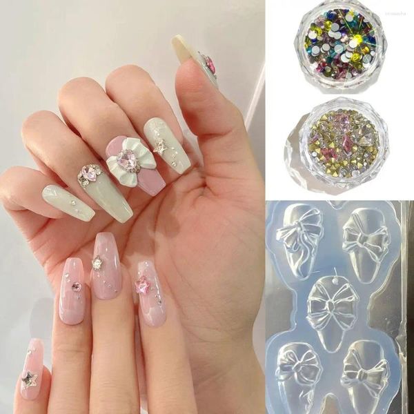 Decorazioni per nail art Cuore Ornamento misto Artigianato fai-da-te Cristallo Flatback Fiocco 3D Stampo in silicone Charms Gemme Decorazione strass