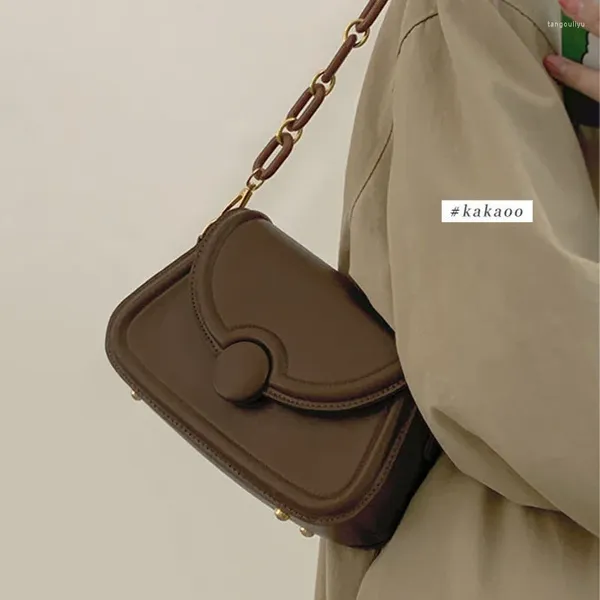 Sacos de cintura 2024 mulheres ombro crossbody saco de couro de luxo estilo coreano para o verão versátil bolsa simples moda quadrada