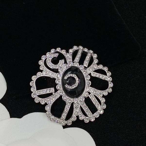 Top LuxuryDesign Broche Broche de Diamante Para Mulher Broches Selvagens Acessórios Fornecimento