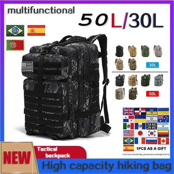 Wandertaschen 30L / 50L Große Kapazität Militärischer Taktischer Rucksack Männer Kleiner Assault Pack Camping Jagd Trekkingrucksäcke mit Flaggen-Patch YQ240129