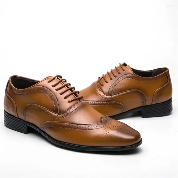 Sapatos de vestido Oxford de salto baixo semi formal homem saltos vestidos de noite homens 47 tênis esporte moda-homem tenni os mais vendidos