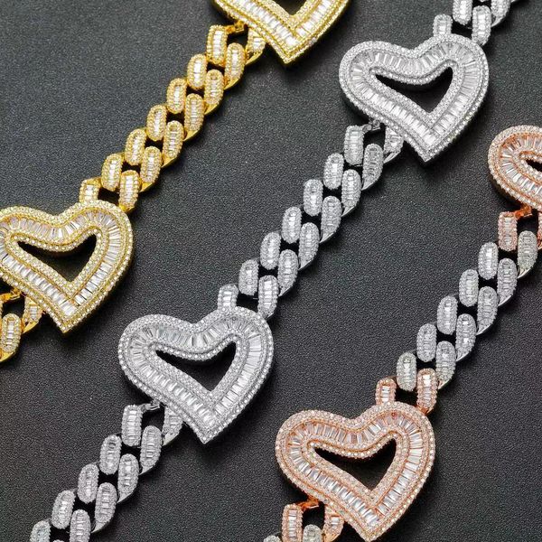 2024 Jahre Iced Out Diamantschmuck Zirkonia Halskette Bling Hübsche Frauen Baguette Rosa Herz Charm Prong kubanische Gliederkette Halskette