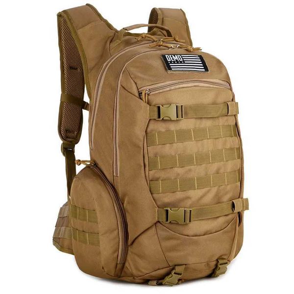 Wandertaschen Camouflage Armee Rucksack für Männer Assault Molle Rucksack Militärische Taktische Taschen Jagd Trekking Rucksack Wasserdicht 50L YQ240129