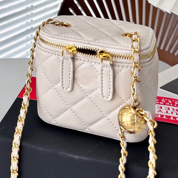 Modische Mini-Luxus-Handtasche für Damen, schöne Vintage-Kosmetiktasche mit doppeltem Buchstaben und fester Schnalle, Schaffellmuster, Damen-Abendtaschen, Schulter-Clutch-Make-up-Taschen