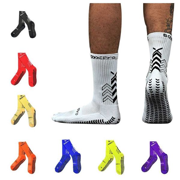 Sportsocken Herren Lange und kurze Fußballsocken Handtuch Rutschfeste Fußball-Basketball-Neuheit Neue Fußball-Basketball-Socken Factory Outlet YQ240126