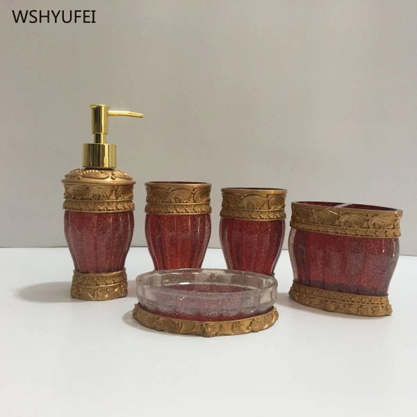 Conjuntos 5 pçs retro palácio vermelho romano feriado resina kit de banheiro sabão líquido saboneteira escova de dentes titular copo casa hotel banheiro armazenamento