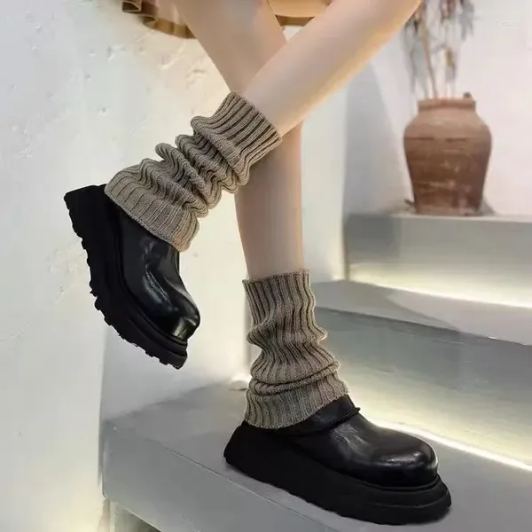 Pantofole 2024 Inverno Testa tonda Più Velluto Vintage To Do Old Baotou Mezza borsa femminile Indossare stivali moda in cotone con suola spessa