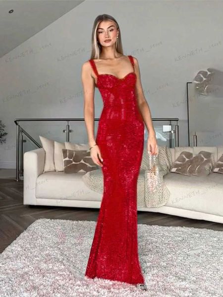 Grundlegende Freizeitkleider Sexy helle Seide breite Schlinge Partykleid Frauen elegante schlanke ärmellose Maxikleider Weihnachten schicke Damen rote Roben Vestidos T240129