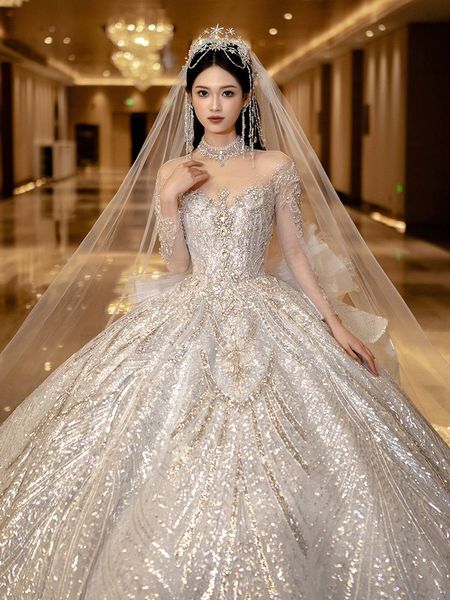 2024 Designer Diamond Diamond Wedding Vestres de noiva Tulle Tulle elegante Cristais de mangas compridas Cristais Blingbling Sweep Sweep Train Vestidos de noiva Plus Size Robe de Mariee 403