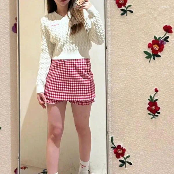 Frauen Shorts High Street Rot Plaid Süße Doppel Layered Kurzen Rock Hosen Grau Mini Marke Design Sexy Mode 2024