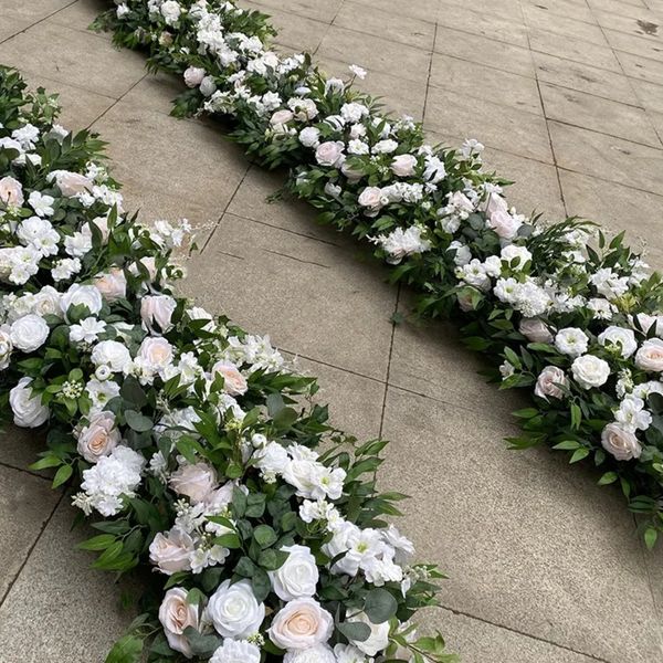 Matrimonio personalizzato Seta floreale Foglie verdi artificiali Rose bianche Fiori di peonia Righe Runner da tavolo con fiori bianchi verdi 371