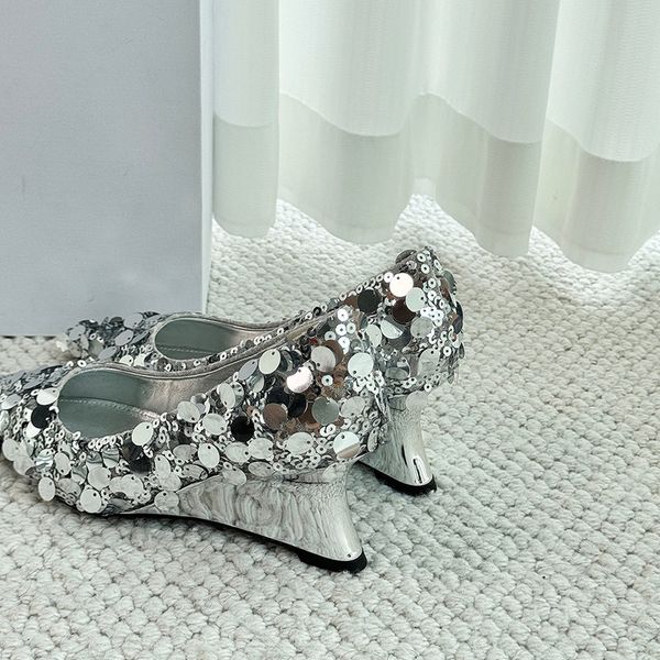 Sequin Gelin Düğün Ayakkabıları Kadın Slingback Pompası 3/6cm Metal Yüksek Topuklu Pompalar Çin Tasarımcı Cotempes Ayakkabı Parti Elbise Ayakkabıları Saçlı Ayak Ayak Parçaları Üst Ayna Kalitesi