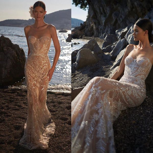 Abiti da sposa a sirena scintillante Abiti da sposa senza spalline con paillettes Abiti da sposa lunghi fino al pavimento senza maniche realizzati su misura