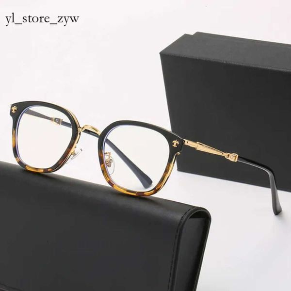 Designer CH Cross Glasses Frame Chromes Occhiali da sole di marca Nuovi per uomini Donne Tiktok abbinata Luxuria di lussuoso telai di occhiali di alta qualità CHROMEI GRATUITO CARI 5730