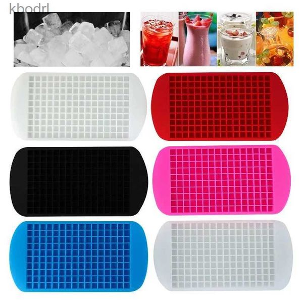 Utensili per gelato 160 Griglia Mini Square Maker Stampo Cubo Vassoio pieghevole in silicone Cucina Popsicle YQ240130