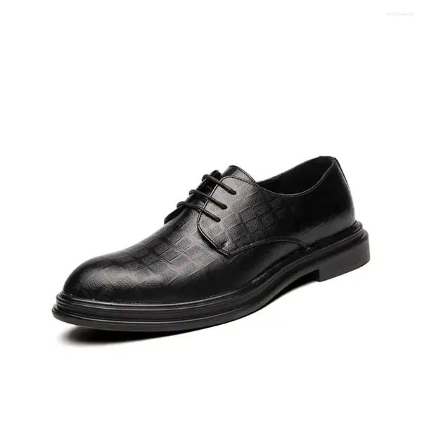 Sapatos de vestido festa de salto baixo elegante para homem tênis branco homens preto esportes sapato visitantes krasovka jogging