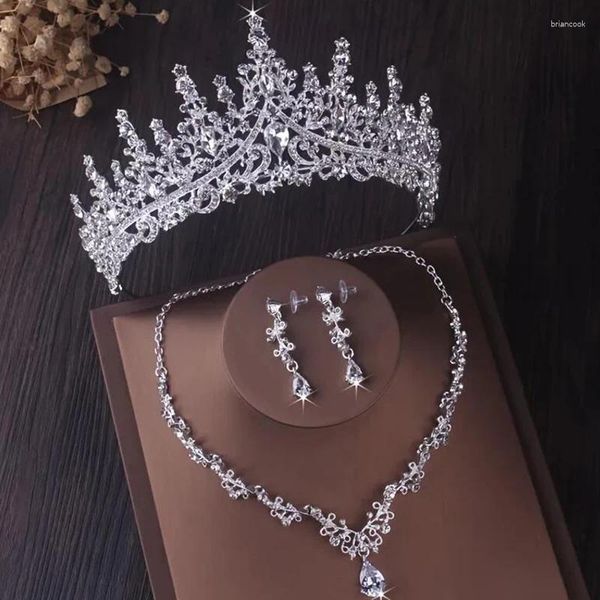 Fermagli per capelli Set di gioielli da sposa in cristallo color argento di lusso Diademi da sposa Collana con corona Orecchini Set da sposa Dubai per la festa di ballo