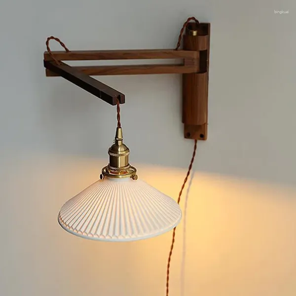 Настенный светильник, винтажный складной светодиодный светильник из цельного дерева, прикроватный китайский классический подвижный рычаг для спальни