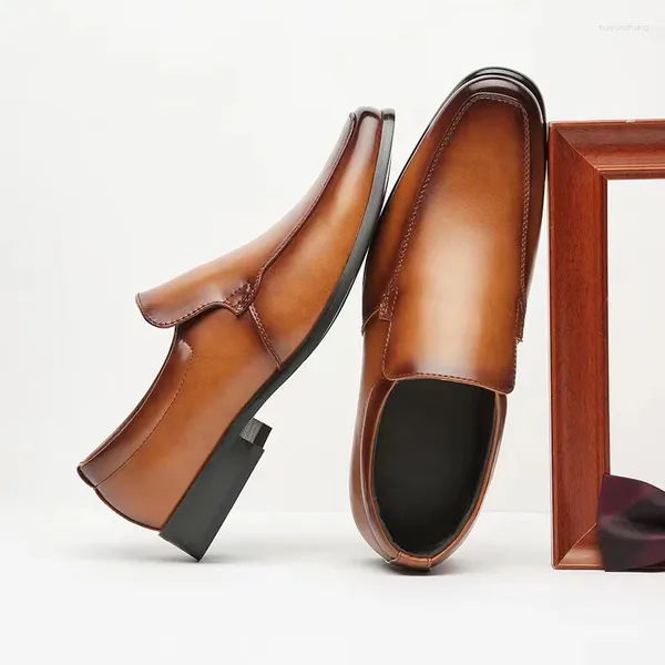 Elbise ayakkabıları büyük boyut 2024 Japonca Slip-on İşler Erkekler ve Beyler Ofis Tembel