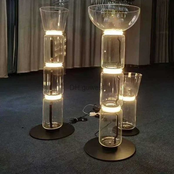 Lâmpadas de assoalho Nordic Creative Glass Floor Lamp Sala de estar Estudo Quarto Designer Bamboo Joint Lights Clear Vertical Led Table Lamps YQ240130