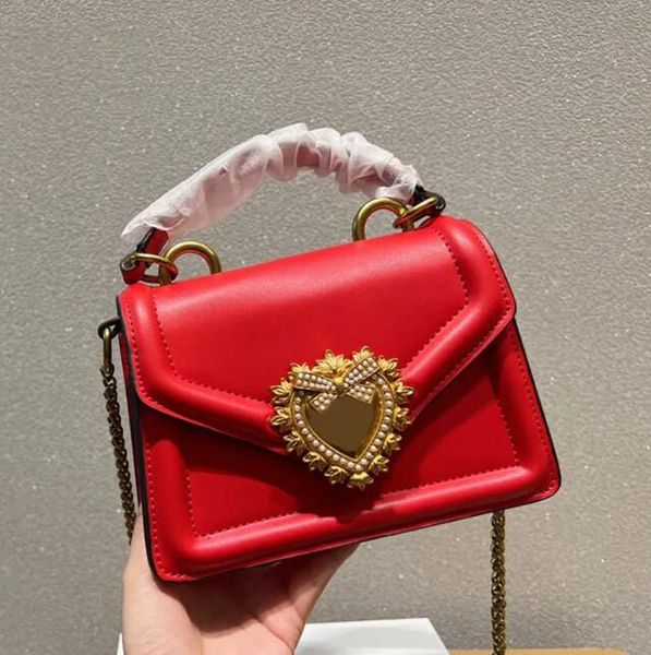 5A Qualität Schlüsseltasche Handtaschen Messenger Bag Flap Clutch Bags Geldbörse Echtes Leder Umhängetasche Handtasche Schmuck Herz Schnalle Geldbörsen Kette Pouchette