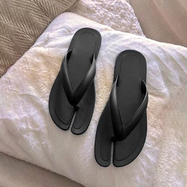 Luxurys Designer Damen Maisons weiße Hausschuhe Mode Margiela Flip-Flops Sandale Männer Sliders flach Tabi Reise Sandale Damen im Freien Freizeitschuhe Slides mit Box