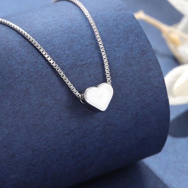 Colares de pingente de prata banhado a jóias simples moda em forma de coração amor linda corrente de clavícula XL280