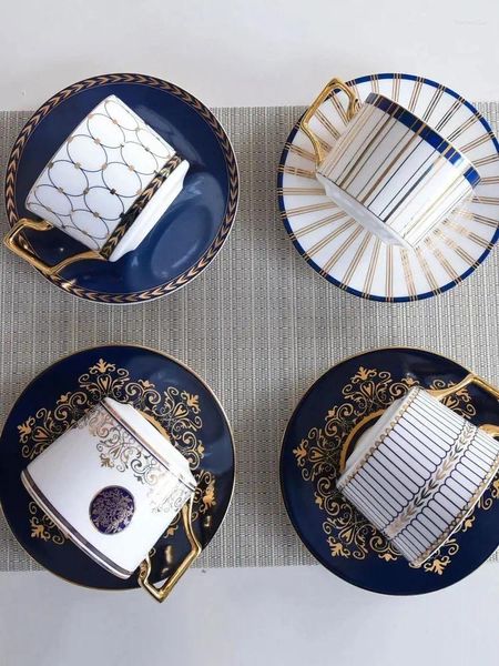 Caffettiere, tazze e piatti in ceramica, tè pomeridiano, set di porcellana europea, regali promozionali