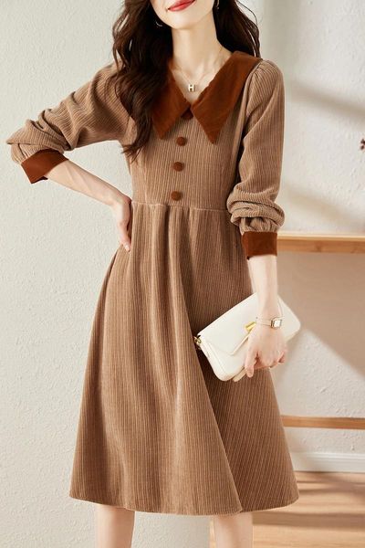 Casual Kleider Cord Puppe Kragen Langarm Kleid Weibliche Frühling Koreanische Version des Französisch Mode Temperament