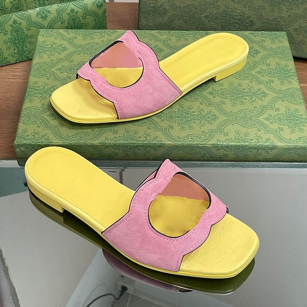 24ss Classic Womens Slip On Sandálias Designer Quilted Textura Chinelos Senhoras Amarelo Rosa Azul Salto Baixo Sliede Outdoor Mules Flip Flops Sapato de Praia com Sacos de Poeira