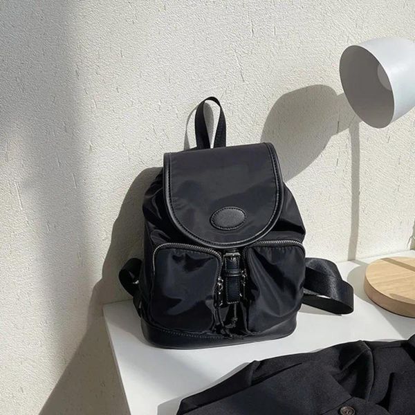 Schultaschen 2024 Frühling Mode Einfache Rucksack Hohe Kapazität Nylon Rucksack Für Frauen Schulter Mädchen Einfarbig Reise Rucksäcke